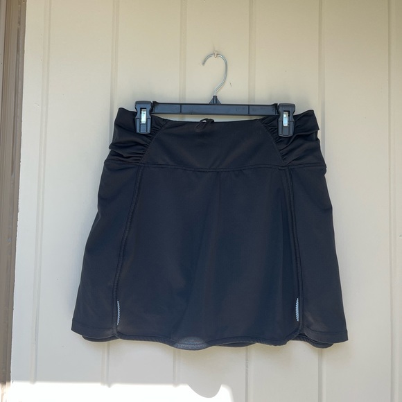 Athleta Spring Skort - Picture 3 of 4